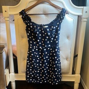 Adorable navy polka dot Abercrombie mini dress